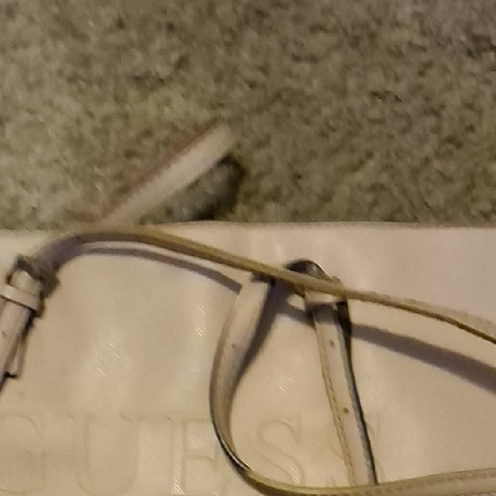 Guess Cream Shoulder Bag